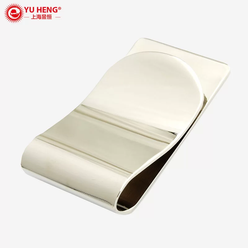 Why You Should Buy A Money Clip